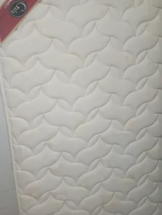 Colchón blanco