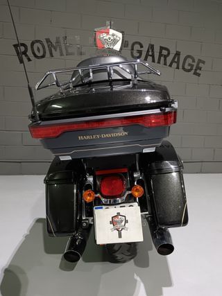 Harley Davidson Ultra Limited Negra/Dorada