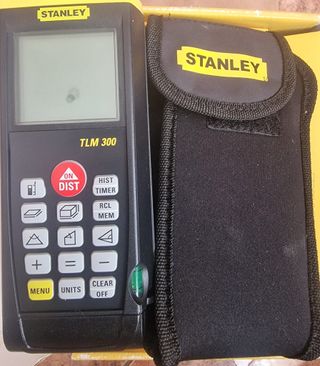 Medidor Láser Stanley TLM 300