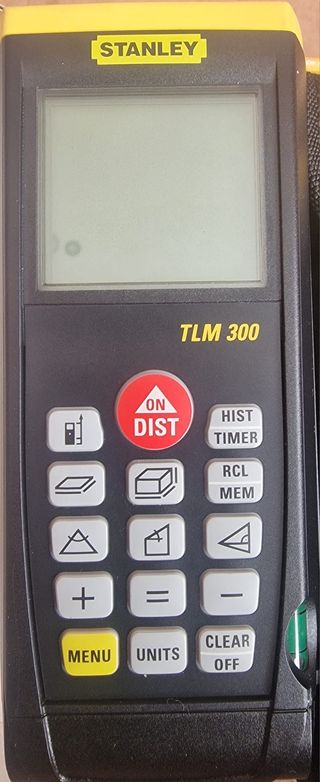 Medidor Láser Stanley TLM 300