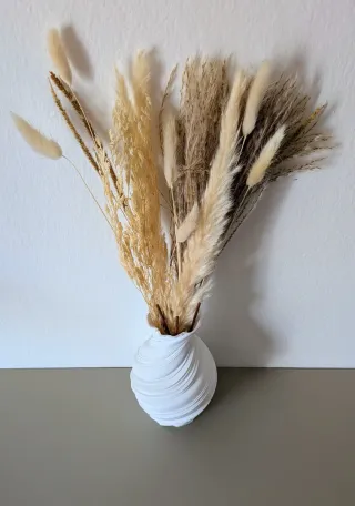 Vaso bianco design spiralato 18 cm