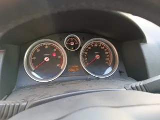Opel Astra 2008