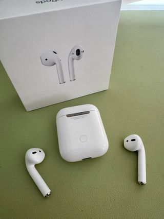 AirPods 1ª Gen. Originales Apple Blancos
