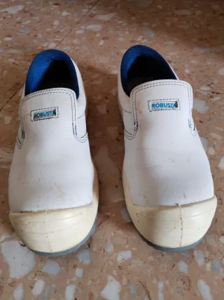 Zapatos de trabajo ROBUSTA talla 38
