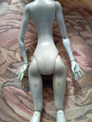 3 Bambole Monster High con difetti