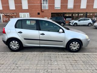 Volkswagen Golf 2005
