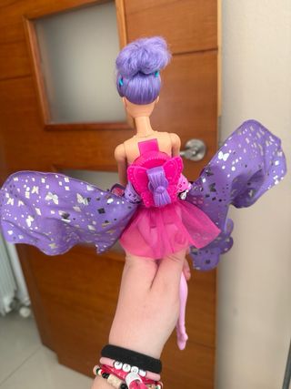 Barbie Mariposa con alas de mariposa