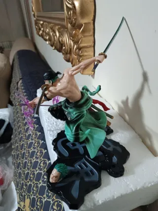 Figura Anime 15cm Pose en plan de Batalla
