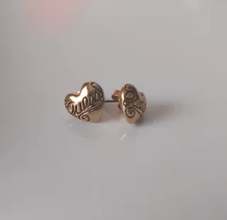 Pendientes Guess Corazón Dorados