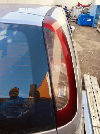 Piloto trasero Opel Corsa 2004