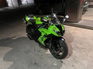 Kawasaki ZX10R 2009, 200cv Ed. Limit.    -75 000km