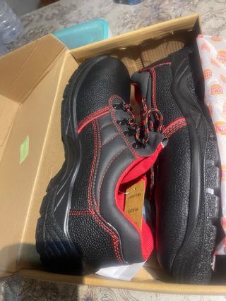 Zapatos de seguridad negros y rojos Talla 43/44