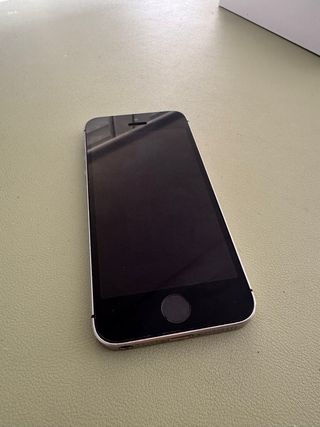 iPhone SE 1ª Gen Negro