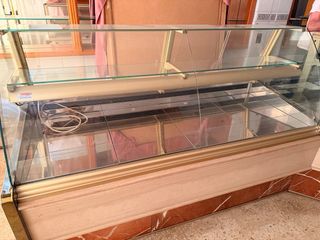 Muebles y maquinaria obrador panadería