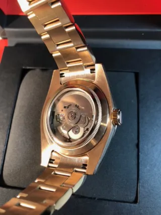 Reloj Seiko Mod - DateJust (Oro Rosa y  Chocolate)