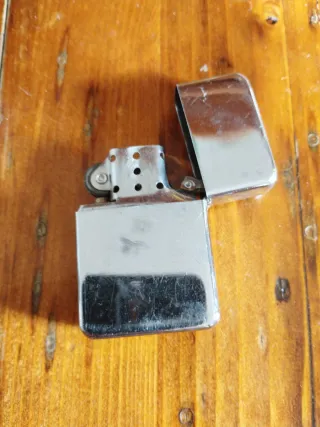 Mechero Metálico STAR temática guerra civil