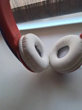 Cascos JVC Rojos y Azules