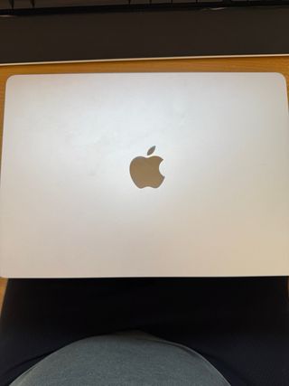MacBook Air M2 2022 Plata