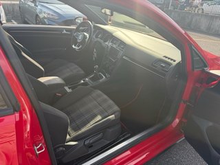 Golf 2 .0 gtd  184 2015