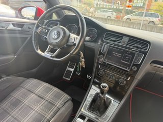 Golf 2 .0 gtd  184 2015