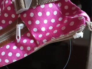 Bolso rosa lunares blanco