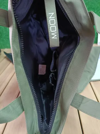 MOON bolsa de pañales de ónix en forma de V
