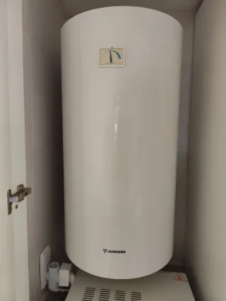 Termo eléctrico Junkers 80L