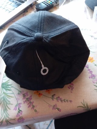 *Cappellino nero con logo Marlins