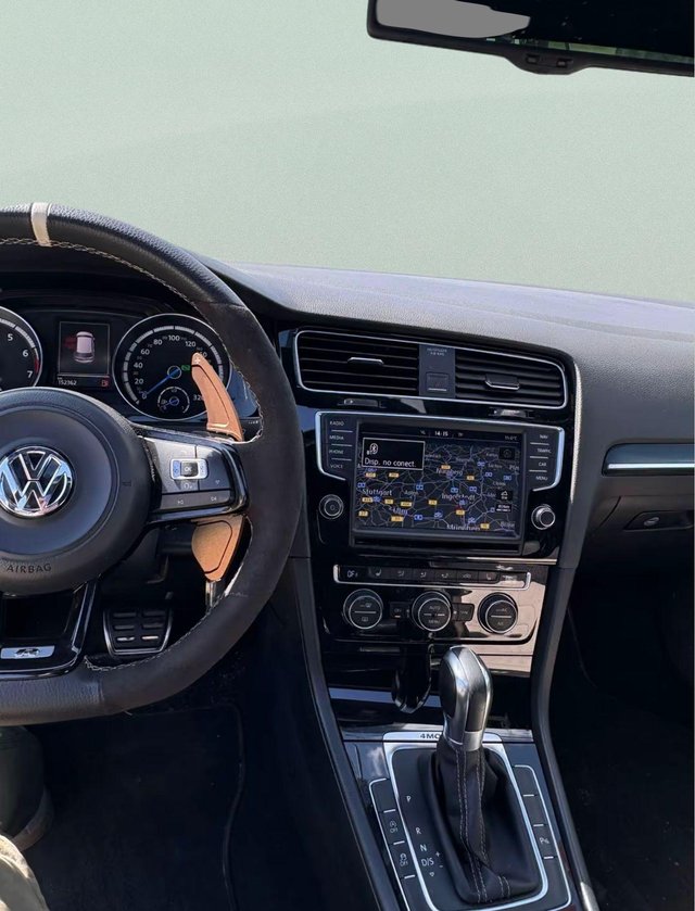 Volkswagen Golf R 2.0 TSI 300CV BMT 4Motion DSG