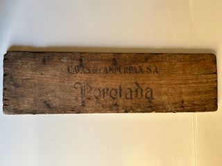 Tabla antigua caja de cava PERELADA A