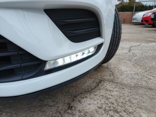 Renault Clio LIMITED - Etiqueta C