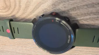 Reloj Polar Grit X Verde y Negro