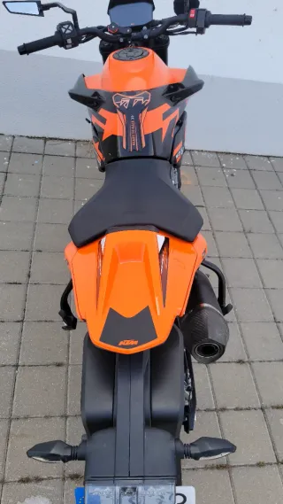 KTM 890 GP NAKED