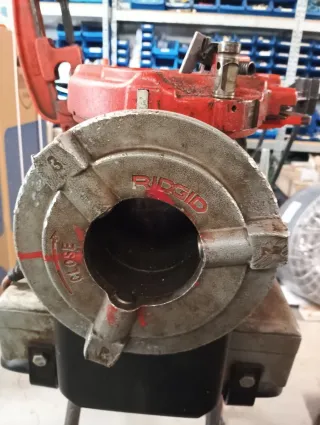 Máquina Roscadora RIDGID 1233