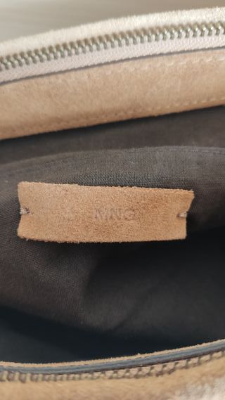 Bolso Mango piel de ante camel con flecos