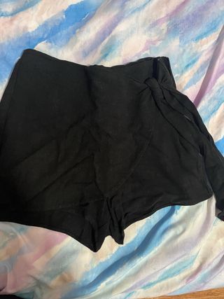 Falda pantalón negra Stradivarius Talla XS
