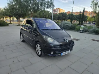 Peugeot 1007 2005