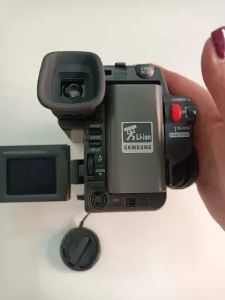 Videocamera Samsung Hi8 Video 8 mm VP-L700 PAL