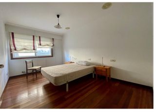 Se alquila 2 habitaciónes