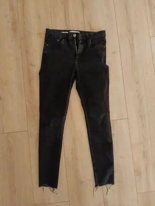 Jeans Mango negro Talla 34
