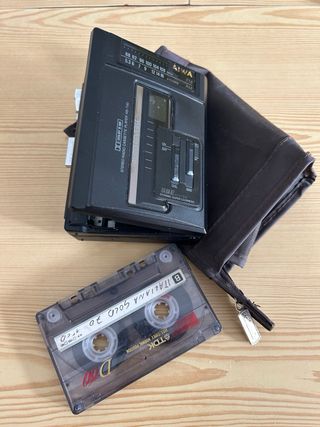 Walkman Aiwa HS-T40 Radio Cassette Player