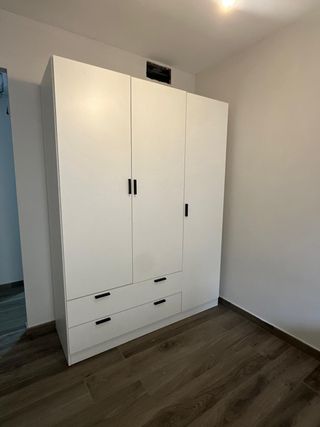 Armarios de 3 Puertas Amplios 150x200cm NUEVOS!