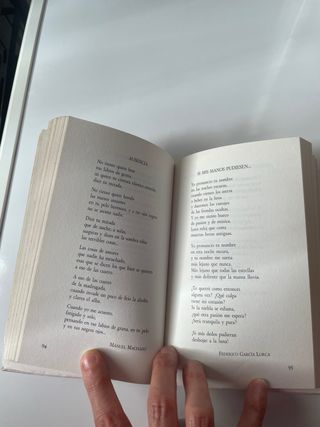 De todo corazón: 111 Poemas de amor (El Barco D...