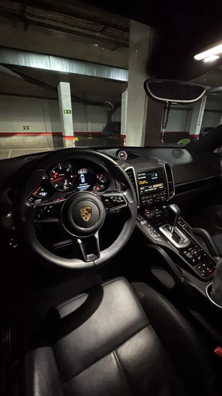 Porsche Cayenne 2015