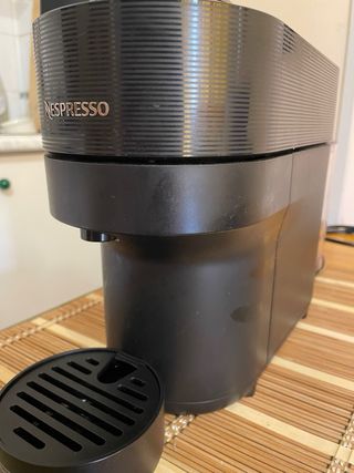 Cafetera Nespresso Negra