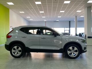 Volvo XC40 Momentum Pro T2 1.5 129CV Auto. EL TOP!