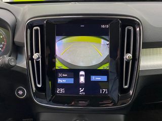 Volvo XC40 Momentum Pro T2 1.5 129CV Auto. EL TOP!