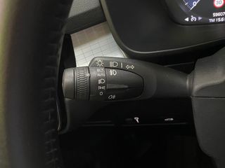 Volvo XC40 Momentum Pro T2 1.5 129CV Auto. EL TOP!
