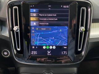 Volvo XC40 Momentum Pro T2 1.5 129CV Auto. EL TOP!