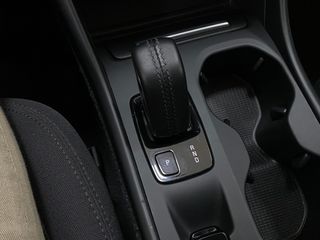 Volvo XC40 Momentum Pro T2 1.5 129CV Auto. EL TOP!